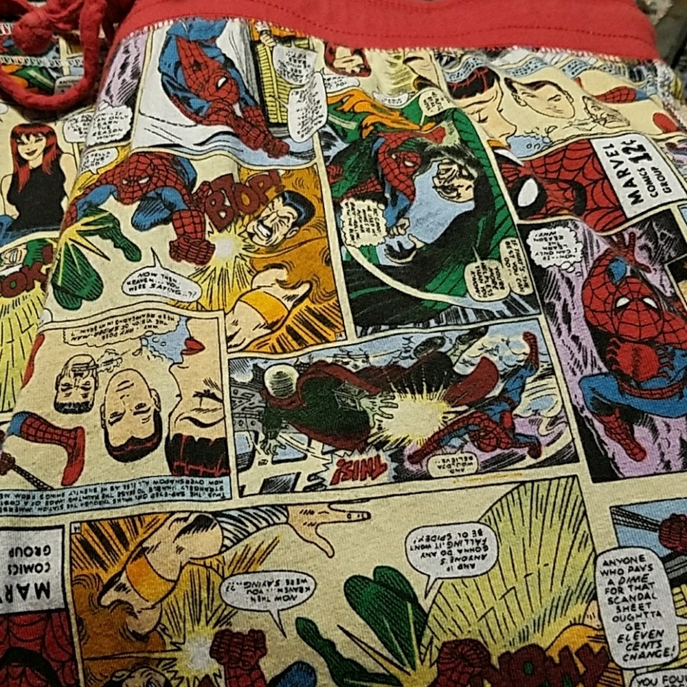 MARVEL HER ONES,